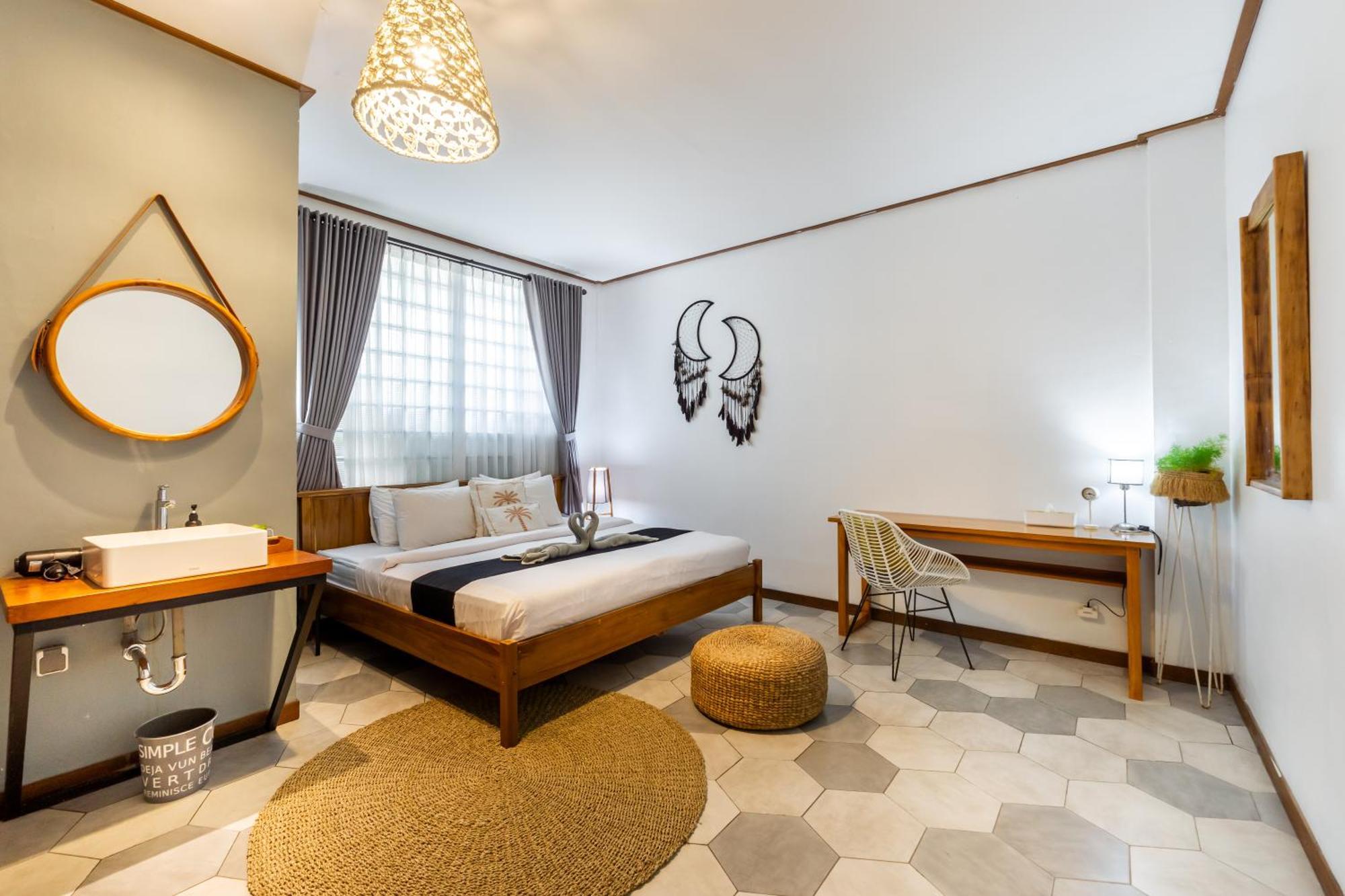 Interconnection Hostel Kuta Lombok Eksteriør bilde
