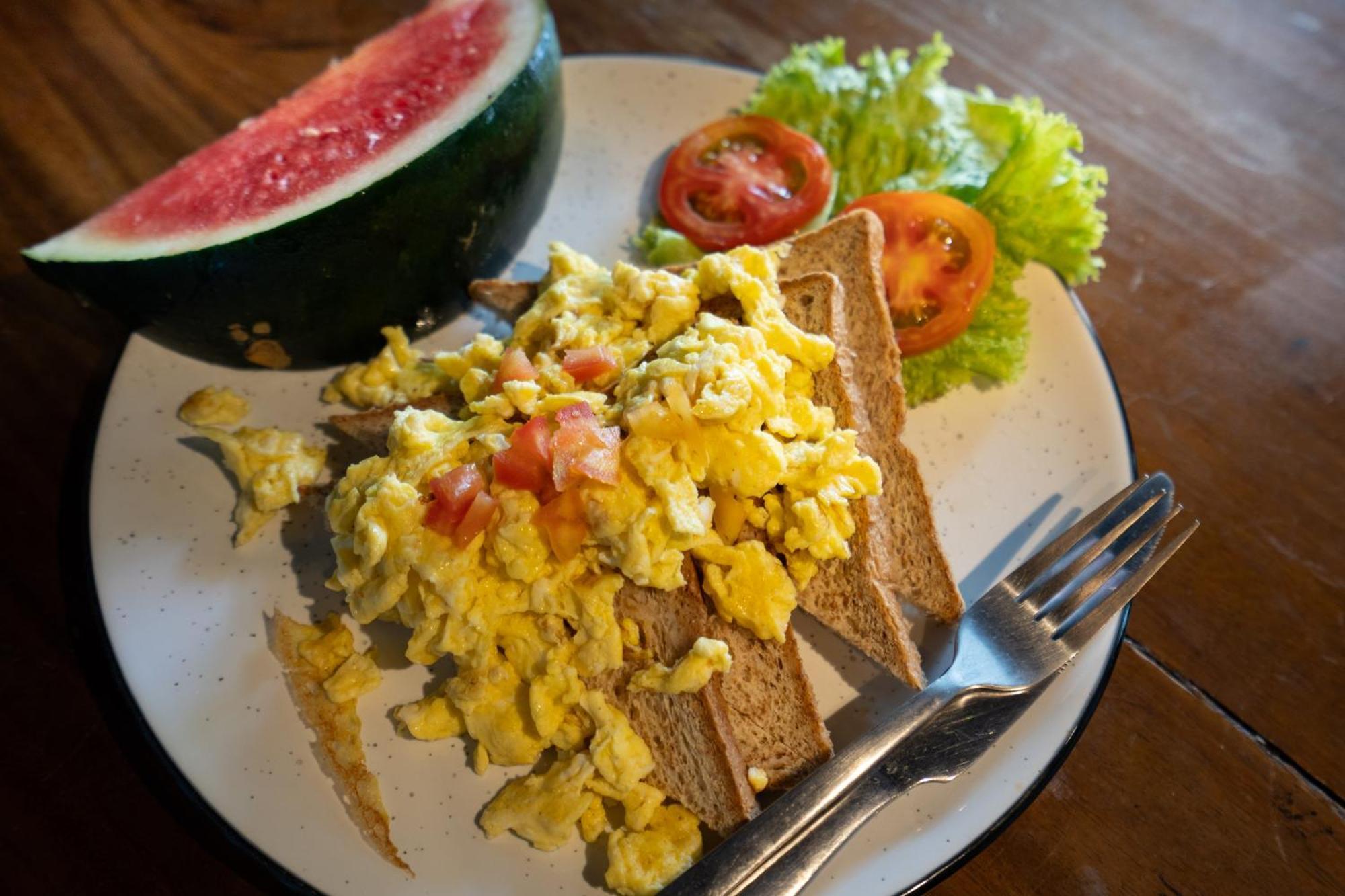 Interconnection Hostel Kuta Lombok Eksteriør bilde